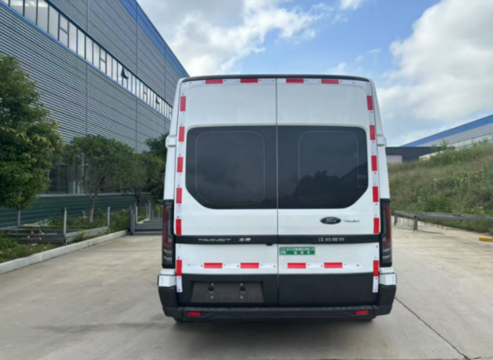 Ford T8 4x4 Emergency Communication Command Vehicle / Mobile Command Center